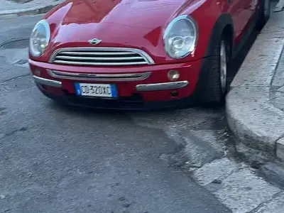 Usata Mini One D 75 CV (55 kW) 2003 Rosso Utilitaria
