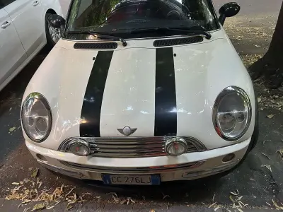 Usata Mini ONE 90 CV (66 kW) 2003 Utilitaria