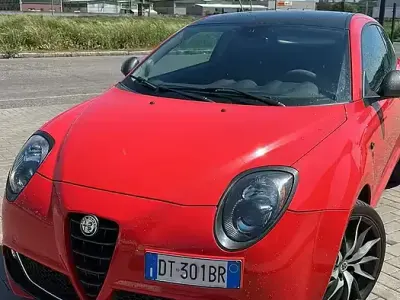 Usata Alfa Romeo MiTo 120 CV (88 kW) 2008 Rosso Utilitaria
