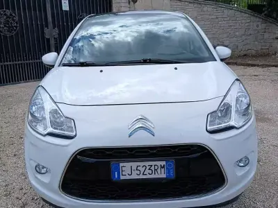 Usata Citroën C3 Exclusive 68 CV (50 kW) 2011 Bianco Berlina