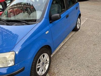 Usata Fiat Panda Emotion 69 CV (50 kW) 2006 Blu/azzurro Utilitaria