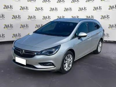 Usata Opel Astra Innovation 110 CV (80 kW) 2019 Grigio Station wagon