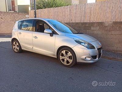 Usata Renault Scénic III 2010 Grigio Monovolume