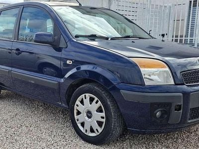 Usata Ford Fusion Titanium 80 CV (58 kW) 2009 Blu/azzurro Monovolume