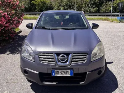 Usata Nissan Qashqai Acenta 110 CV (80 kW) 2008 Grigio SUV
