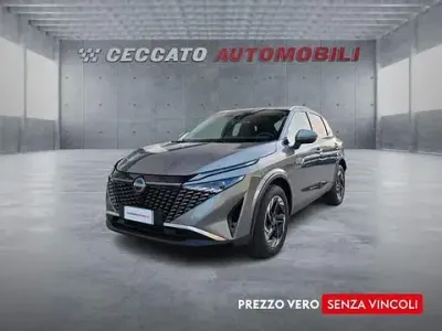Usata Nissan Qashqai N-Connecta 140 CV (102 kW) 2025 Grigio SUV