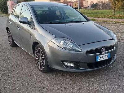 Usata Fiat Bravo Emotion 120 CV (88 kW) 2012 Grigio Utilitaria