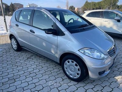 Usata Mercedes A150 95 CV (69 kW) 2007 Argento Monovolume