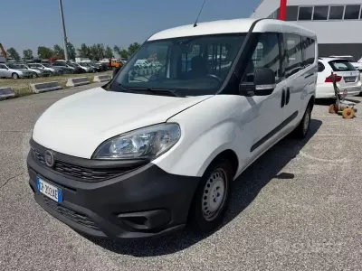 Usata Fiat Doblò 95 CV (69 kW) 2017 Bianco Monovolume