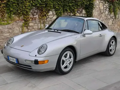 Usata Porsche 993 286 CV (210 kW) 1996 Arktissilber met (92u) Cabrio