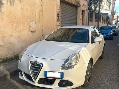 Usata Alfa Romeo Giulietta 120 CV (88 kW) 2012 Bianco Utilitaria