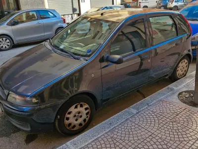 Usata Fiat Punto 80 CV (58 kW) 2003 Grigio Utilitaria