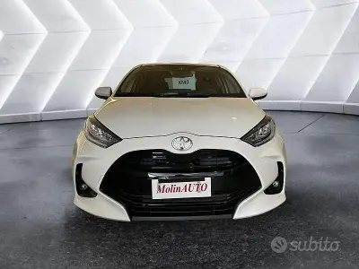 Nuova Toyota Yaris Hybrid Trend 2026 Berlina