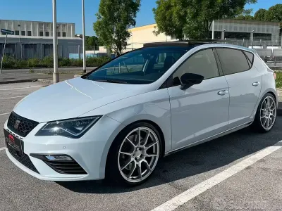 Occasion Seat Leon CUPRA 290 PK (213 kW) 2020 Grijs Sedan