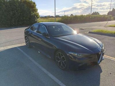 Usata Alfa Romeo Giulia Super 150 CV (110 kW) 2016 Grigio Berlina