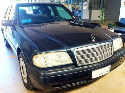 Mercedes C180