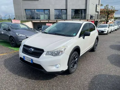 Usata Subaru XV Comfort 114 CV (83 kW) 2014 Bianco SUV