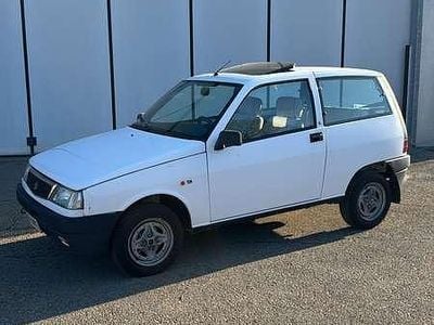 Usata Lancia Ypsilon 50 CV (36 kW) 1993 Bianco Utilitaria