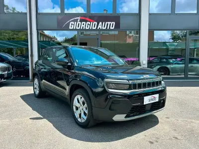 Usata Jeep Avenger Altitude 101 CV (74 kW) 2024 Nero SUV