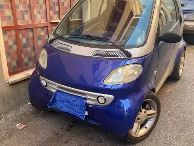 Usata Smart ForTwo Coupé 54 CV (39 kW) 2000 Blu Coupé