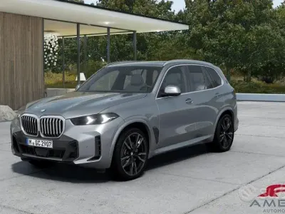 Nuova BMW X5 M Sport 333 CV (244 kW) 2026 Grigio SUV