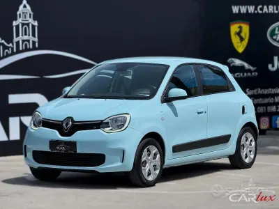 Usata Renault Twingo SE 65 CV (47 kW) 2021 Bluazzurro Utilitaria