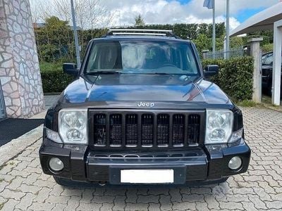 Usata Jeep Commander Sport 218 CV (160 kW) 2006 Nero SUV