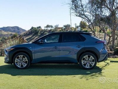 Usata Subaru Solterra 160 kW (218 CV) 2023 Blu SUV
