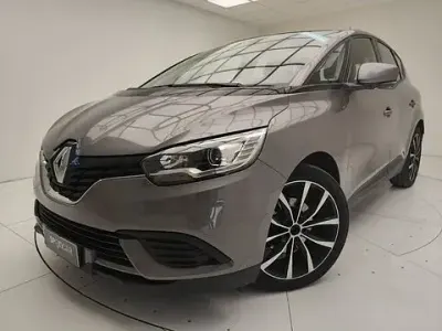 Usata Renault Scénic 116 CV (85 kW) 2018 Grigio Monovolume