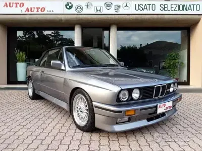 Usata BMW M3 Cabriolet 195 CV (143 kW) 1989 Grigio Cabrio