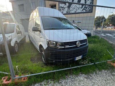 VW Transporter