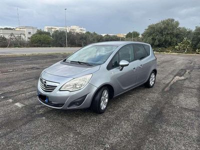 Usata Opel Meriva Cosmo 131 CV (96 kW) 2011 Monovolume