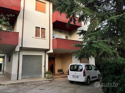 Occasion Opel Combo 100 ch (73 kW) 2023 Blanc Monospace