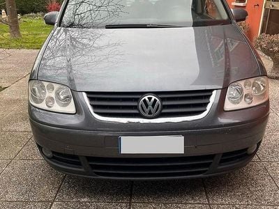 Usata VW Touran Trendline 105 CV (77 kW) 2004 Monovolume