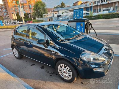Occasion Fiat Punto 77 ch (56 kW) 2016 Bleue Berline