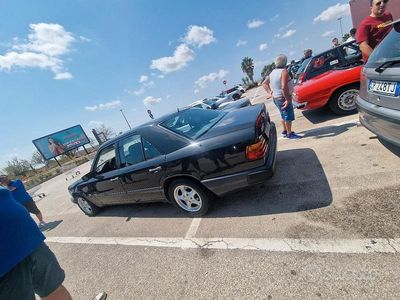 Usata Mercedes E200 1987