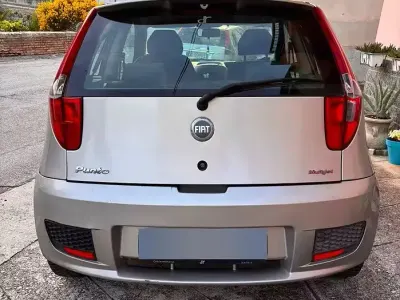 Usata Fiat Punto 69 CV (50 kW) 2004 Grigio Utilitaria