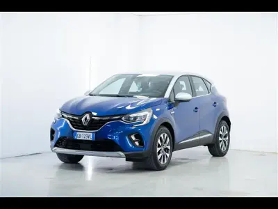 Usata Renault Captur Intens 160 CV (117 kW) 2020 Blu SUV