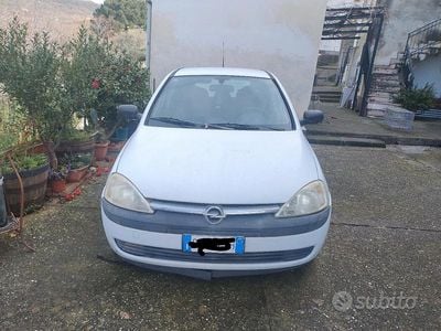 Usata Opel Corsa 2003 Bianco Utilitaria