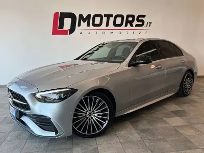 Usata Mercedes C220 AMG line 200 CV (147 kW) 2021 Argento Berlina