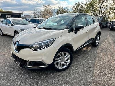 Usata Renault Captur 90 CV (66 kW) 2015 Bianco SUV