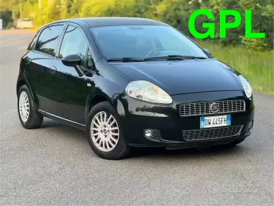 Occasion Fiat Punto 60 ch (44 kW) 2009 Noir Citadine