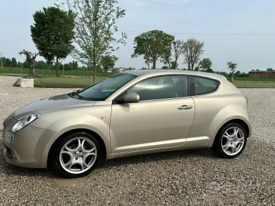 Usata Alfa Romeo MiTo 95 CV (69 kW) 2011 Utilitaria