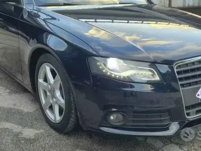 Usata Audi A4 143 CV (105 kW) 2008 Bluazzurro Berlina