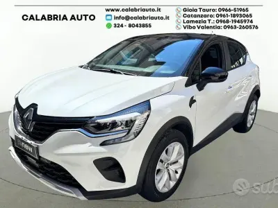 Usata Renault Captur Equilibre 101 CV (74 kW) 2023 Bianco SUV