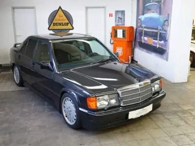 Usata Mercedes 190 195 CV (143 kW) 1992 Nero Berlina