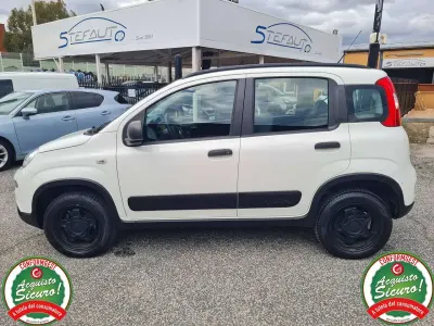 Usata Fiat Panda 4x4 86 CV (63 kW) 2021 Bianco Utilitaria