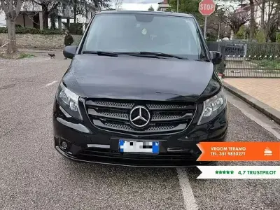 Usata Mercedes Vito 136 CV (100 kW) 2017 Nero Furgone