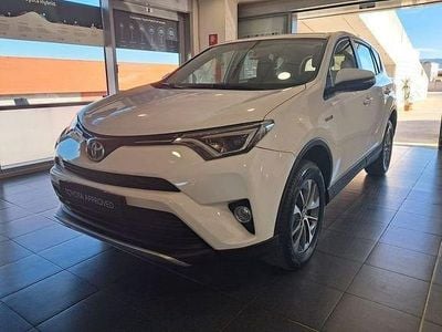 Usata Toyota RAV4 Hybrid Active 155 CV (114 kW) 2016 Bianco SUV