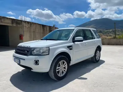 Usata Land Rover Freelander 2 150 CV (110 kW) 2013 Bianco SUV